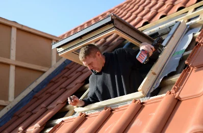 Pose de fenêtres de toit Velux à Maisnières